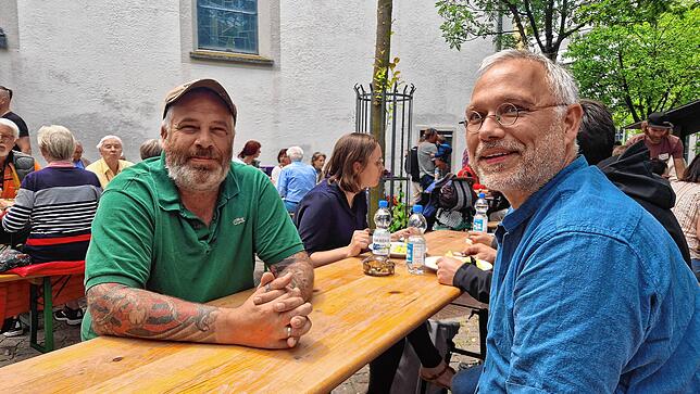 Florian Nägele (links) und Werner Nuber würden sich freuen, wenn es auch künftig vergleichbare solidarische Angebote in der Stadt gäbe.