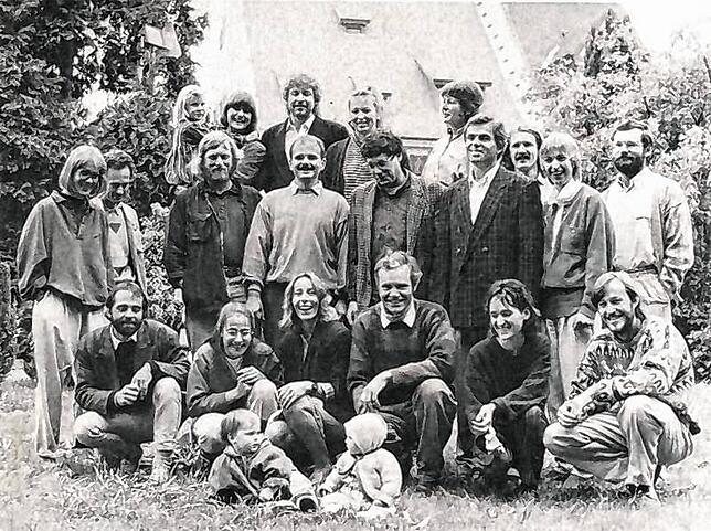 Die Gemeinderatskandidaten 1989 der frisch gegründeten LBU (Liste für Bürgerbeteiligung und Umweltschutz). Namen der Erwachsenen, ...
