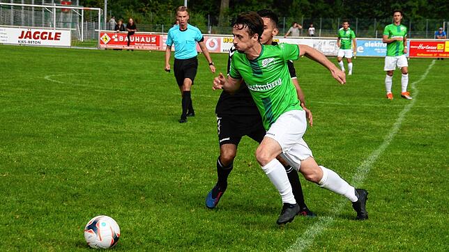 Nach vielen erfolgreichen Jahren wird Christian Limberger (vorn) künftig nicht mehr für die Donaueschinger Verbandsliga-Mannschaft spielen.