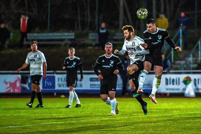 Bild 4: SV 08 Laufenburg II bremst FC 08 Bad Säckingen mit 1:1 im Verfolgerduell &ndash; und wir haben Bilder!