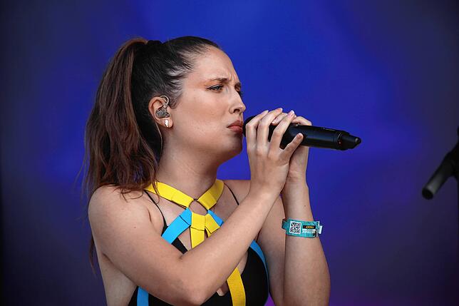 Bild 7: Bilder von Alice Merton beim Southside 2022