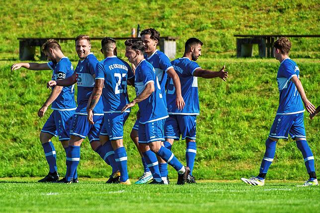 Bild 2: FC Erzingen bezwingt den FC Schönau mit 3:0 &ndash; und wir haben Bilder!