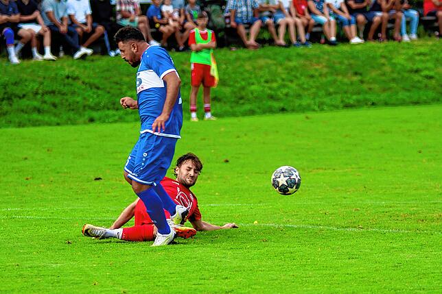 Bild 14: FC Erzingen gewinnt Pokal-Derby beim FC Grießen mit 3:0 – und wir haben Bilder!