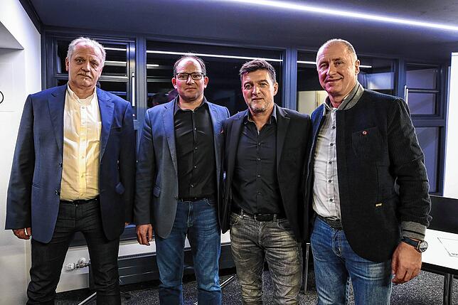 Der neue gewählte Vorstand des FC 08 Villingen (v.li.): Reinhard Warrle (Finanzen), Andreas Flöß (Infrastruktur/Technik), Denis ...