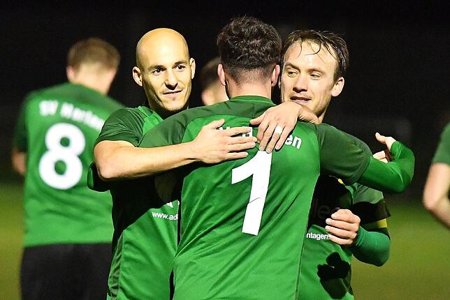 Bild 1: SV Herten besiegt den FC Schönau mit 4:1 &ndash; und wir haben Bilder!