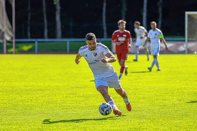 Bild 12: SV 08 Laufenburg besiegt den VfR Bad Bellingen mit 2:1 und wird  Vizemeister – wir haben Fotos!