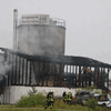 Blick auf die Firma Bregwerk Paletten in Wolterdingen &ndash; kurz nach der Brandnacht am Mittwochmorgen, 28. Juli, und heute, rund fünf ...