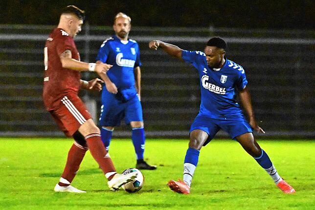 Bild 12: VfR Bad Bellingen setzt sich mit 2:0 im Derby bei den SF Schliengen durch &ndash; und wir haben Bilder!