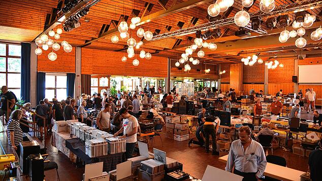 Die Stadthalle St. Georgen öffnet für alle Technik-Begeisterten bei der Internationalen Phonobörse am Samstag, 21. Juni, die Türen.