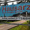 Die Stadt St. Georgen hat mit Plakaten nach einem Hausarzt gesucht &ndash; und auch einen gefunden.