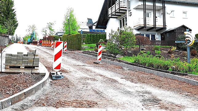 Die Bourg-Archard-Straße in Schönwald erhält bald ihren neuen Belag.