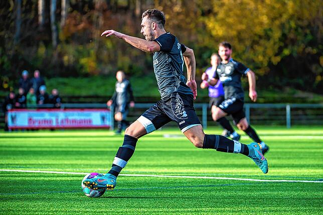 Bild 28: SV Waldhaus gewinnt beim FC 08 Bad Säckingen mit 3:1 &ndash; und wir haben Bilder!