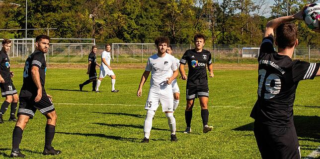 Bild 11: SV Rheintal siegt mit 3:0 beim SV Obersäckingen &ndash; und wir haben Bilder!