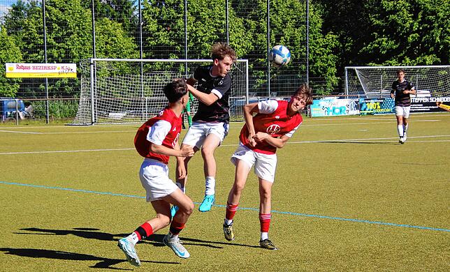 Bild 33: Wir haben die besten Bilder vom Pokaltriumph der SG Hölzlebruck in Schonach!