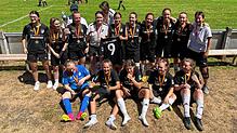 B-Juniorinnen: Den NaturEnergie-Pokal der B-Juniorinnen sicherten sich die Spielerinnen des FC Wittlingen durch ein 3:2 gegen die SG ...