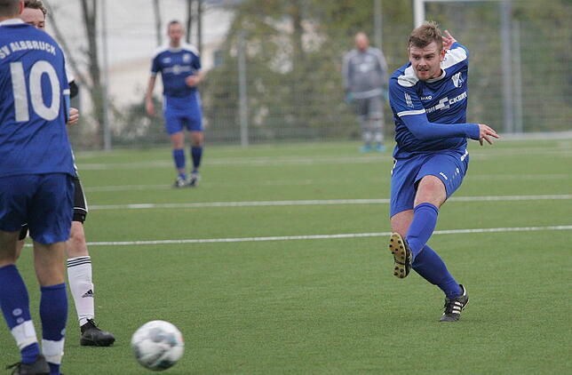 Bild 11: SV Albbruck verliert gegen den FC Grießen mit 0:2 &ndash; wir haben die Bilder!