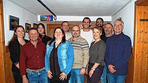 Die Kandidaten der Freien Wähler (von links): Carolina Mihailowitsch, Uwe Hecht, Ute Jungmann, Nicole Kolbe, Christian Hupfer, Roger ...