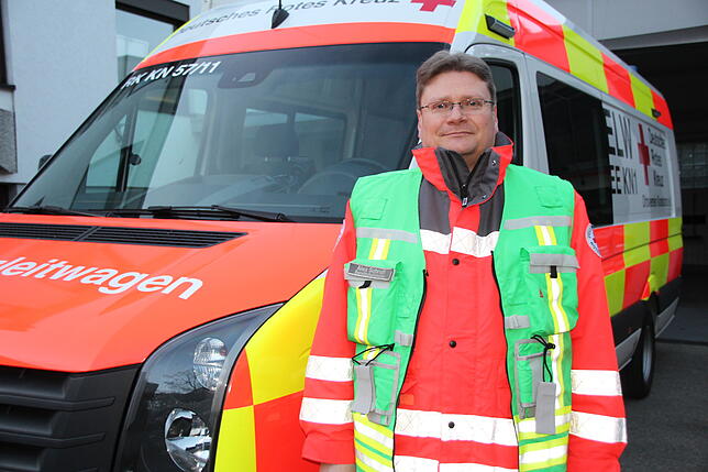 Alex Schroff ist 43 Jahre alt und seit 28 Jahren beim Deutschen Roten Kreuz.