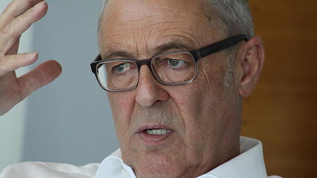 Paul Stampfer ist seit dem Jahr 2000 Geschäftsführer der Städtischen Wohnungsbaugesellschaft (SWG). Sein Ziel: sozialen und preiswerten ...