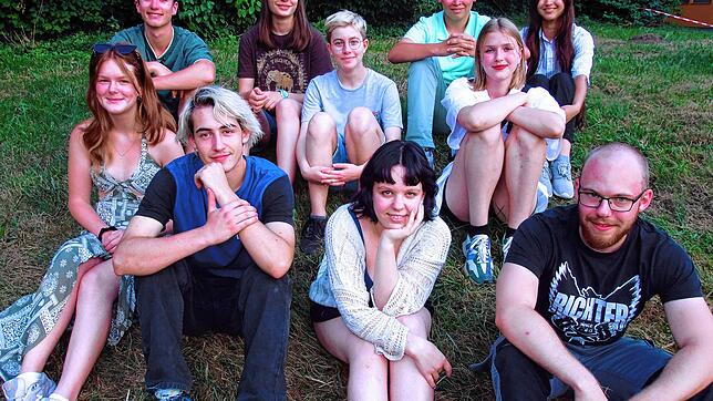Der Jugendgemeinderat tagte im Lollipop (von links): Emely Groß, Lucas Pascal Maier, Radolf Schoepke, Luca-Marie Werner, Julia Drexler, ...