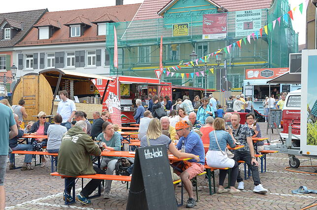 Bild 33: Bilder vom Markdorfer &bdquo;Street-Food-Markt&ldquo; auf dem Marktplatz