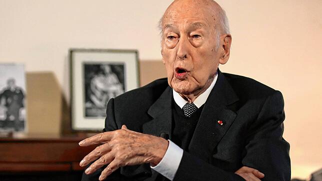 Es ging Valéry Giscard d&lsquo;Estaing im November gesundheitlich nicht gut &ndash; hier eine Aufnahme vom Januar 2020. Nun ist der ...