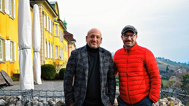 Resul Yildiz (links) und Andreas Michel sind die neuen Pächer der Gutsschänke in Meersburg. Sie betreiben außerdem seit etwa einem Jahr ...