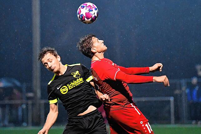 Bild 4: FC Schlüchttal verarbeitet seine jüngste Blamage mit einem 5:2-Sieg gegen den TuS Efringen-Kirchen zurück &ndash; und wir haben die Bilder!
