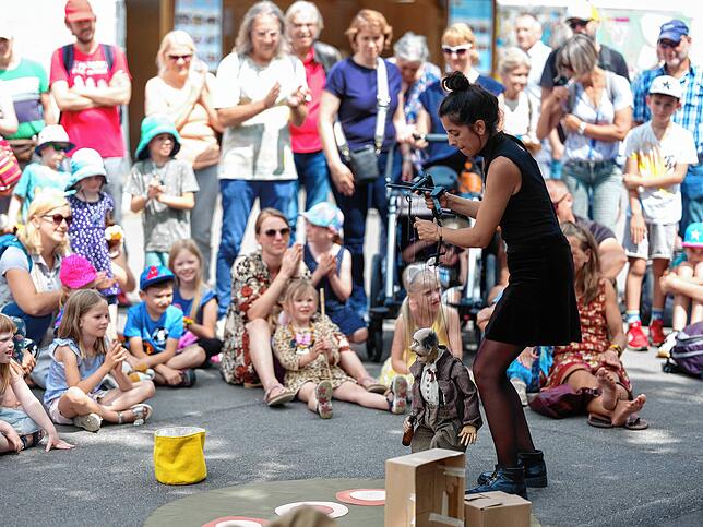 Bild 1: Alle Bilder vom Kulturuferbeginn in Friedrichshafen