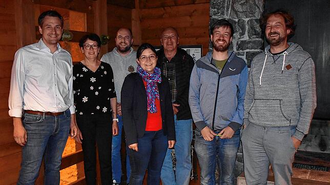 Der Tourismusverein Ühlingen-Birkendorf (von links): Bürgermeister Tobias Gantert, neue stellvertretende Vorsitzende Christina Fechtig, ...