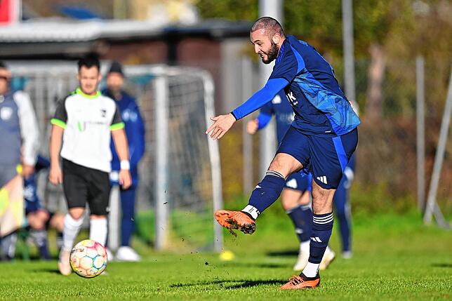 Bild 7: SV Blau-Weiß Murg gewinnt mit 2:0 beim FC Hauingen – und wir haben Bilder!