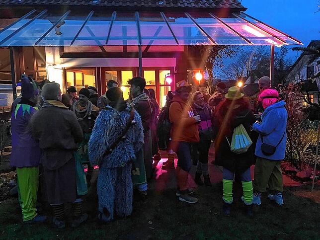Bild 11: Frühmorgens startet der Schmotzige in Immenstaad und Kippenhausen