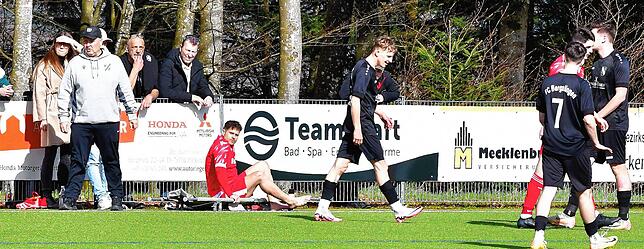 Bild 14: SG Weilheim/Gurtweil gewinnt 2:1 beim FC Bergalingen – und wir haben Fotos!
