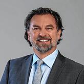 „Ich bin eindeutig gegen eine Aufwertung zum Unterzentrum und den damit verbundenen Emissionen.“ Roland Martin, ...