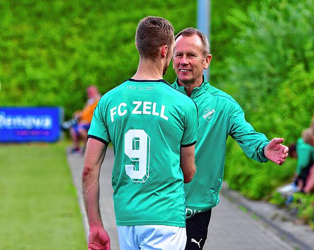 Bild 8: FC Zell macht sein Meisterstück mit dem 6:0 beim FC RW Weilheim &ndash; und wir haben Bilder!