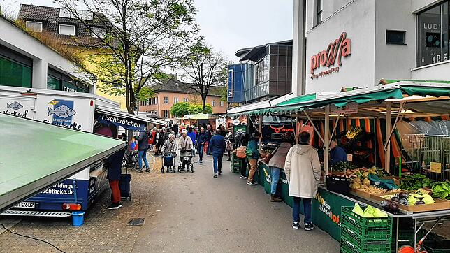 Am Donnerstag, 7. November, fand der Markt aufgrund einer Baustelle in der Markstraße und Vergnügungspark auf dem Marktplatz in der ...