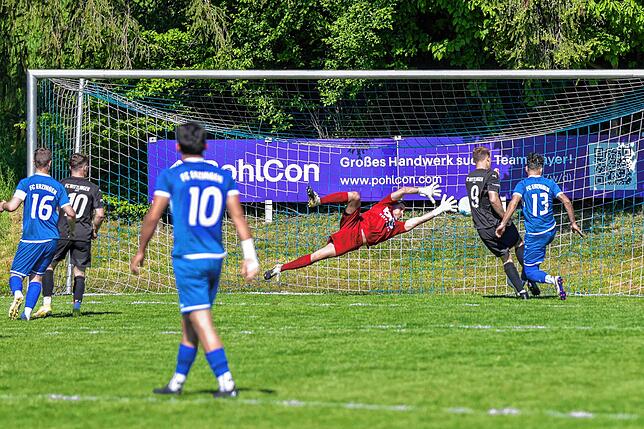 Bild 32: FC Erzingen unterliegt dem FC Wittlingen vor 500 Zuschauern mit 0:2 – und wir haben Fotos!