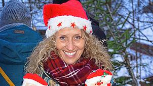 Der Weihnachtsmarkt in der Ravennaschlucht ist ein Publikumsmagnet und begeistert die Besucher – wie diese junge Frau. Nun gibt es einen ...