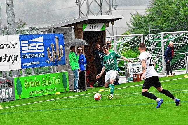 Bild 29: SV Herten bejubelt einen knappen und glücklichen Sieg bei der SG Mettingen/Krenkingen &ndash; und wir haben die Bilder!