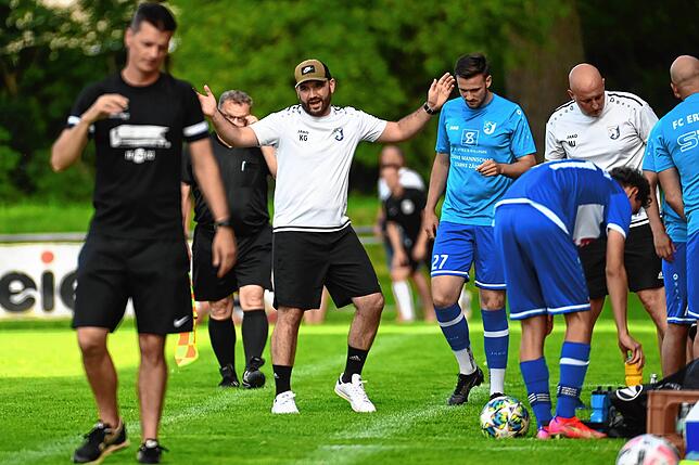 Bild 29: FC Erzingen siegt 4:1 im Hinspiel zum Landesliga-Aufstieg beim FC Emmendingen &ndash; wir haben Bilder