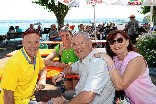 Bild 32: Konstanzer Seenachtfest: Jetzt geht‘s los! Die ersten Besucher sind da