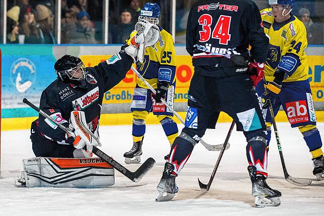 Bild 4: EHC Herrischried verliert 1:11 gegen den EHC Laufen – und wir haben Bilder!