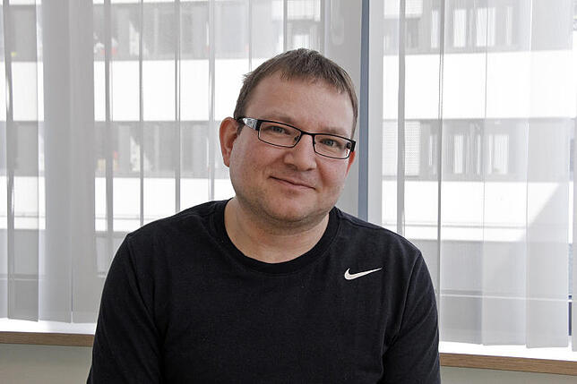 Robert Gaspar (41) aus dem Kreis Tuttlingen ist froh, dass es diese schonende Operationstechnik gibt und hofft, dass er bald wieder als ...