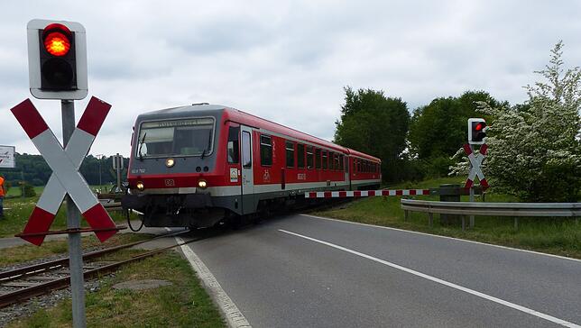 Bild 4: Auf diesen Bahnstrecken in der Region könnten bald wieder Züge rollen