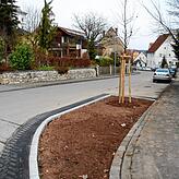 Gefälliger gestaltet ist die Einmündung der Friedrich-Ebert- in die Gröber-Straße.