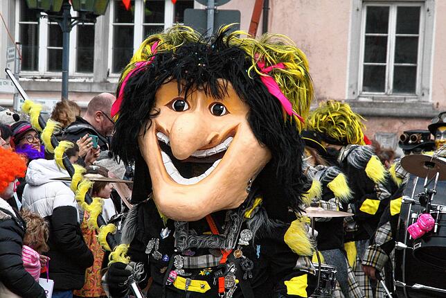 Ein Hingucker, dieser Guggen-Mann.