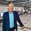 Claus-Dieter Wehr, Geschäftsführer des Flughafens Friedrichshafen, sieht den Airport wirtschaftlich im Aufwind &ndash; auch wenn der ...