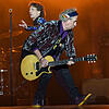 Der Rockstar altert, sein Instrument stirbt aus: Keith Richards wird dieses Jahr 75. Während die Rolling Stones weiterhin für voll ...