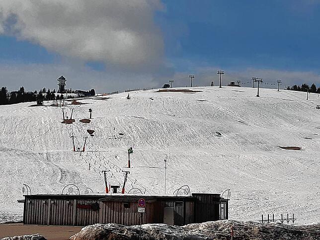 Das war der Winter 2020/21: Weiße Landschaft, kein Liftbetrieb, keine Skifahrer, kein Umsatz. Das soll sich in der kommenden Saison ändern.