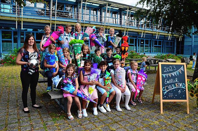 Insgesamt 16 Kinder sind in die Klasse 1a der Zelgschule in Wehr eingeschult worden. Die Klassenlehrerin ist Sandra Wuchner.